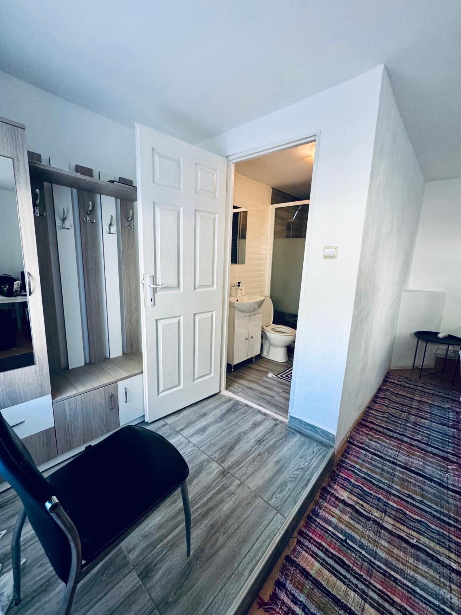 Acasa In Bicaz-chei - De Inchiriat Cheile Bicazului Privatunterkunft